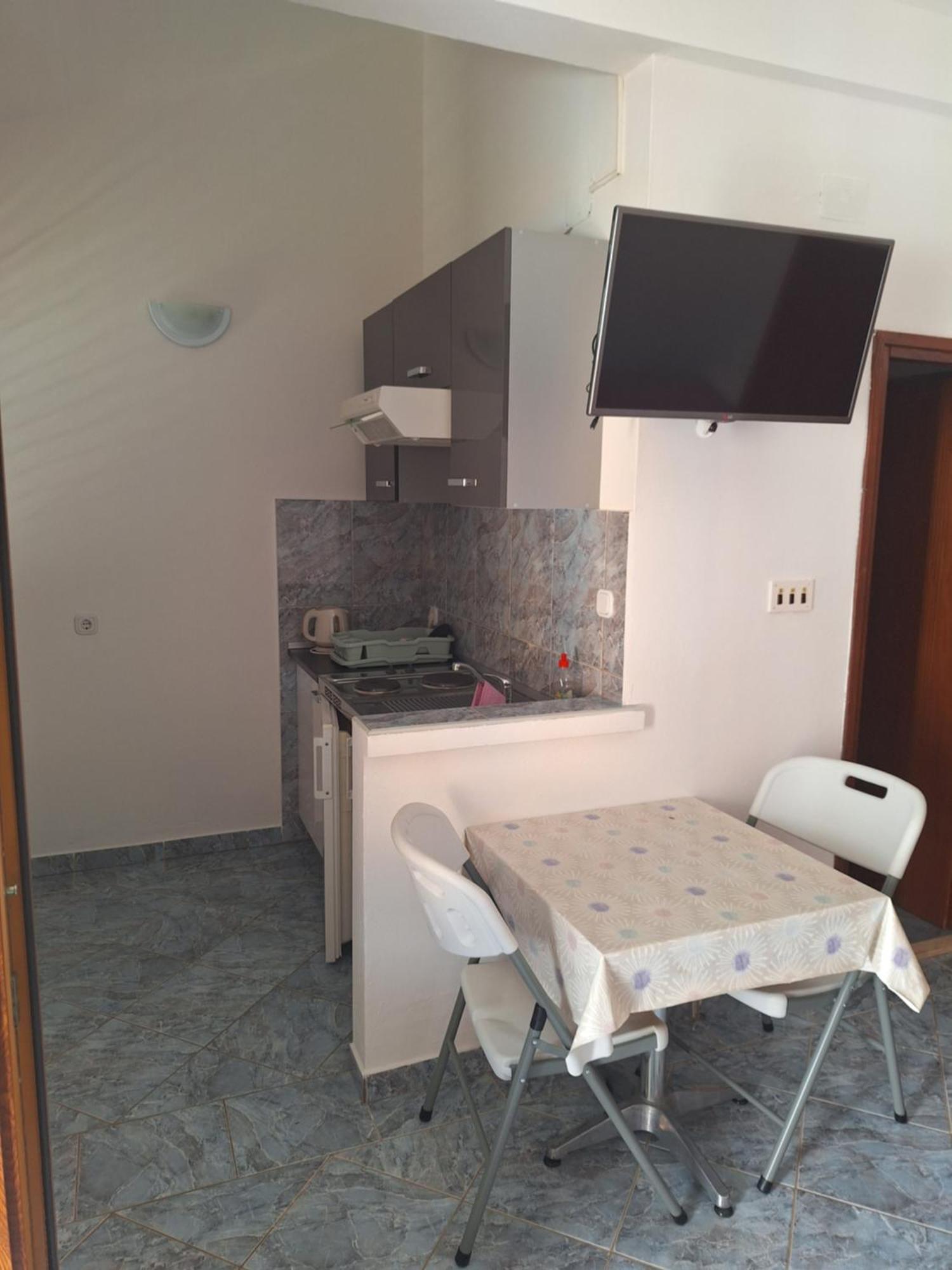 Apartmani Vesna Starigrad Paklenica Esterno foto